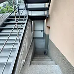 Apartamento Charm 1 *